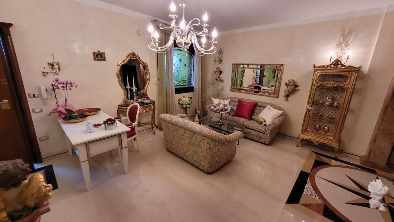 Queen'S Luxurious House Gallipoli Kültér fotó