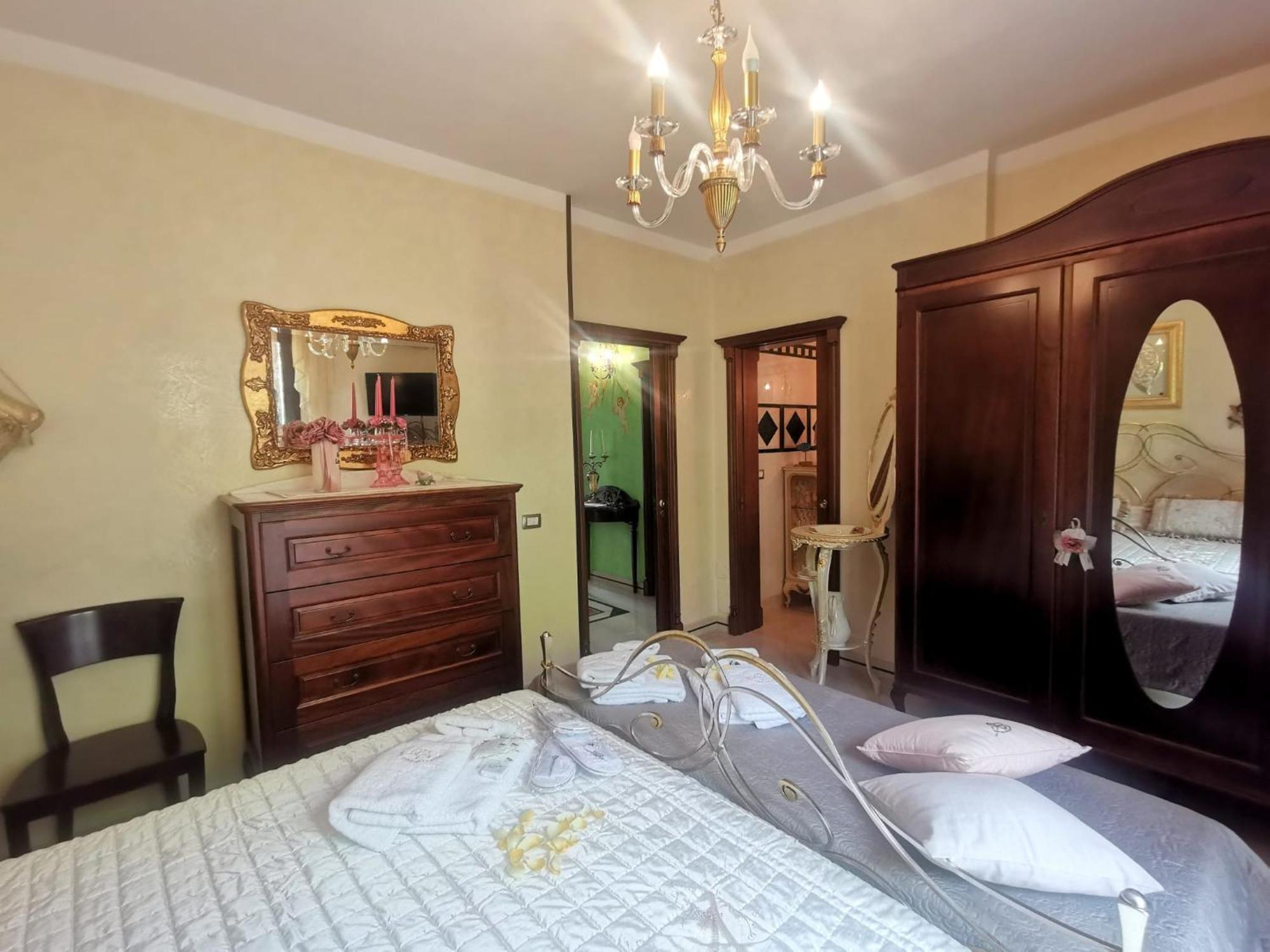 Queen'S Luxurious House Gallipoli Kültér fotó
